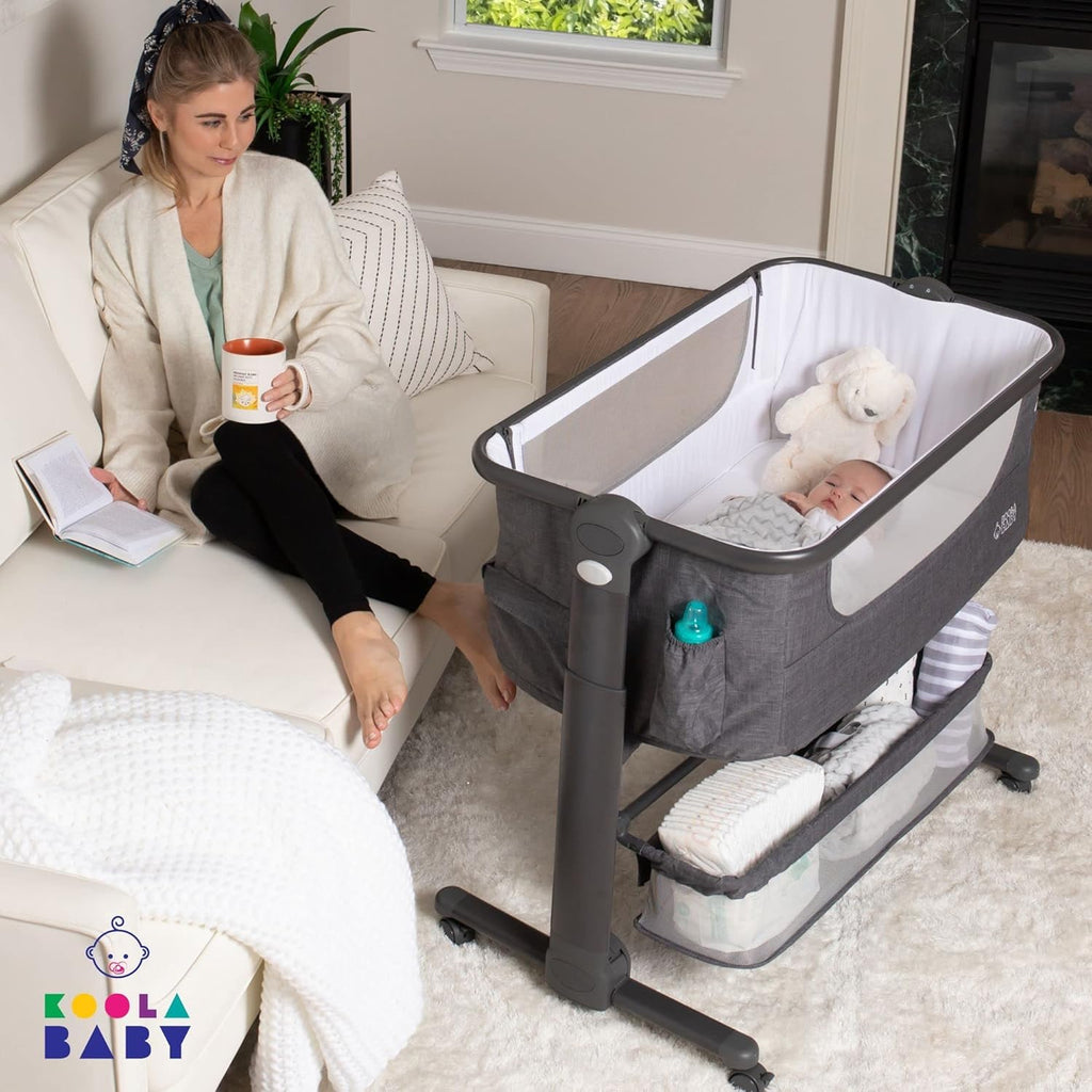 Baby Bassinet Bedside Sleeper Portable Crib with Storage Basket D847353
