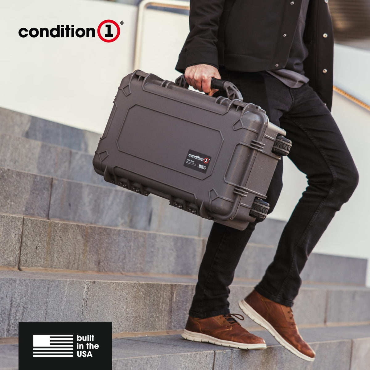 22" Rolling Lockable Hard Storage Case W627365